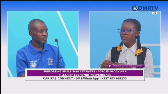 Talking about the benefit of Agro ecology with Farmer